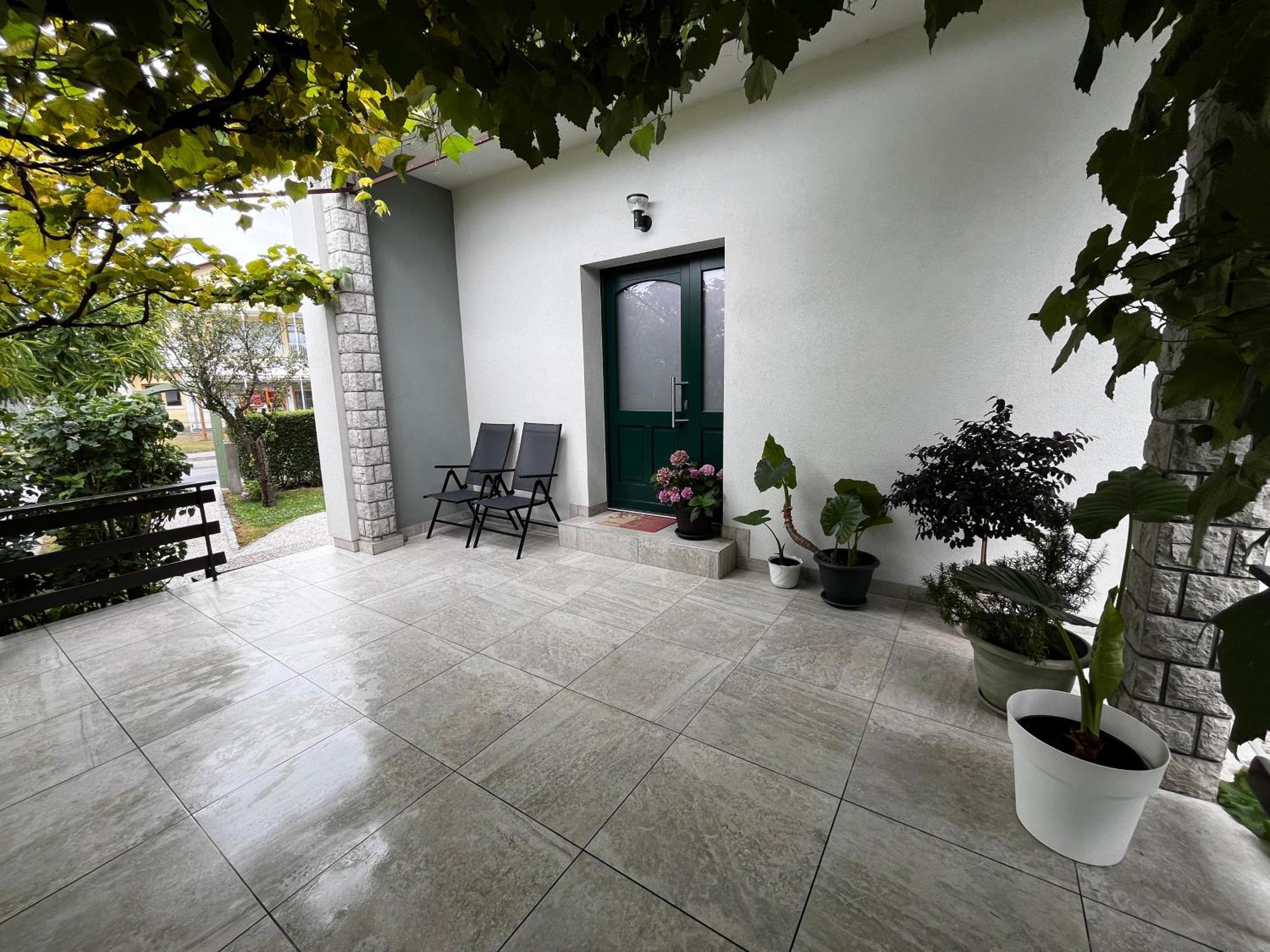 The Green Door Apartment Postojna Extérieur photo