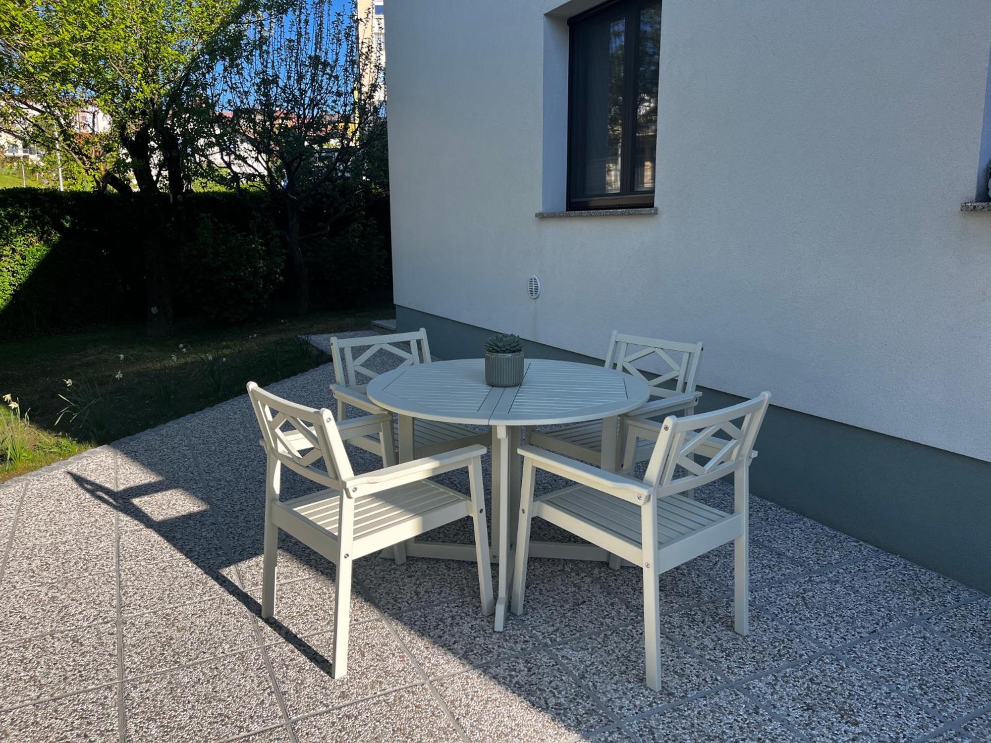 The Green Door Apartment Postojna Extérieur photo